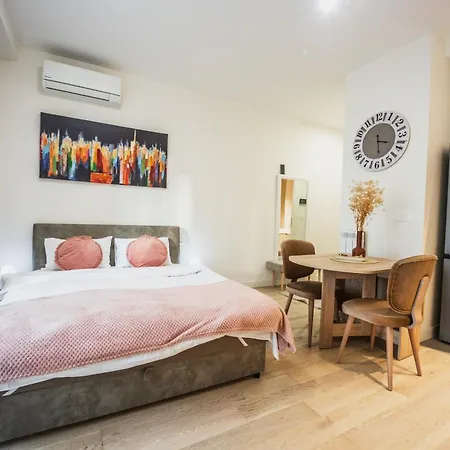 Injoy Βελιγράδι