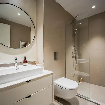 Injoy Apartment *